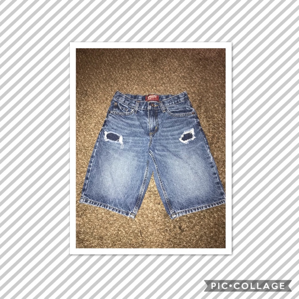 Distressed Arizona Jeans